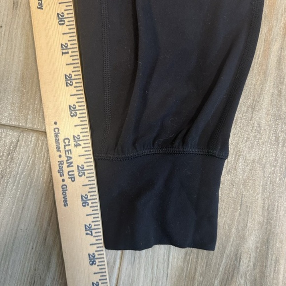 Lululemon Stretch High Rise Jogger Size 6X27.5 Black Casual Yoga Athleisure Nulu - Picture 5 of 7